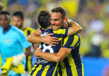Vincent Janssen'den Gomis'e gözdağı
