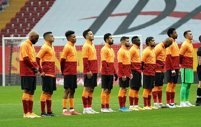Galatasaray-Karagümrük maçında Yedlin oyuna devam edemedi