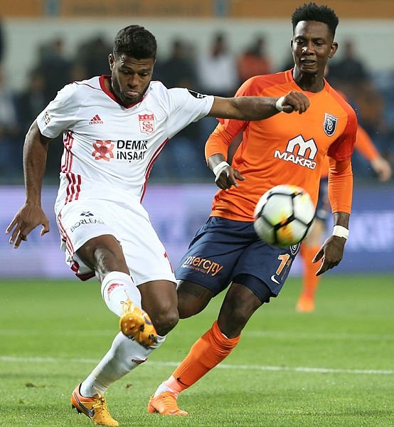 İşte Ahmet Nur Çebi’nin ayrılık nedeni!