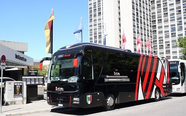 En klas takım otobüsleri