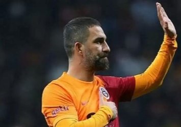 İspanya'dan Arda Turan mesajı!