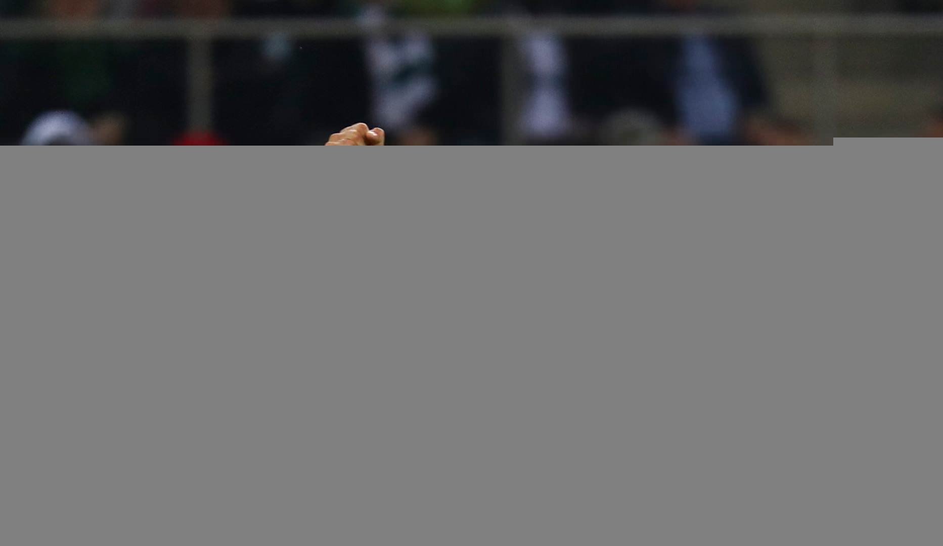 Arda Turan’dan olay hareket