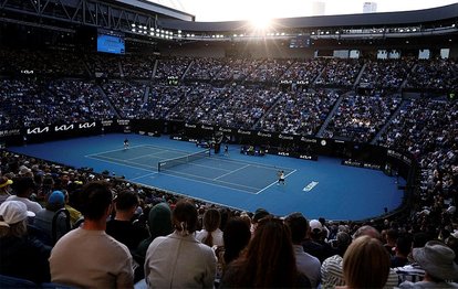 Avustralya Açık’ta Carlos Alcaraz ve Alexander Zverev çeyrek finale yükseldi