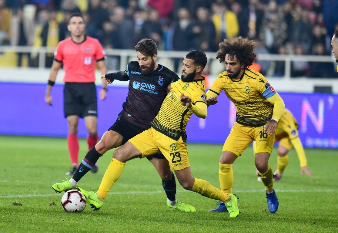 5-0’lık yenilgi hüngür hüngür ağlattı