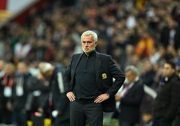 ManU'da Amorim istemedi! Mourinho devrede