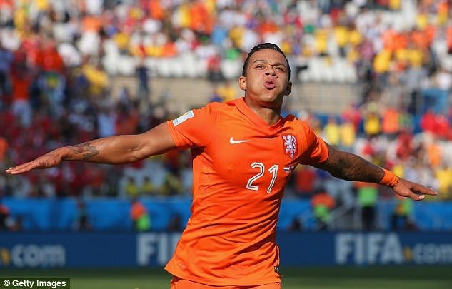 Galatasaray’dan Depay bombası!