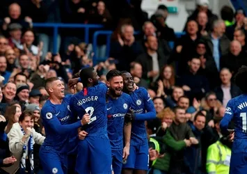 Chelsea Everton'ı farklı mağlup etti