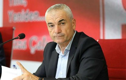 Son dakika spor haberleri: Sivasspor Rıza Çalımbay’ın sözleşmesini uzattı