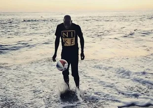 Demba Ba’ya şartlı onay