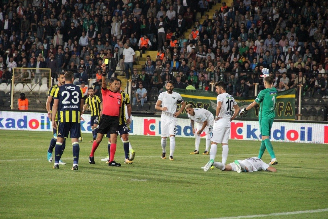 TM Akhisarspor - Fenerbahçe maçından kareler