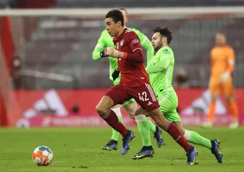 Bayern Münih Wolfsburg'u farklı geçti!