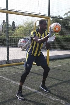 İşte Fenerbahçe'nin yeni kalecisi!