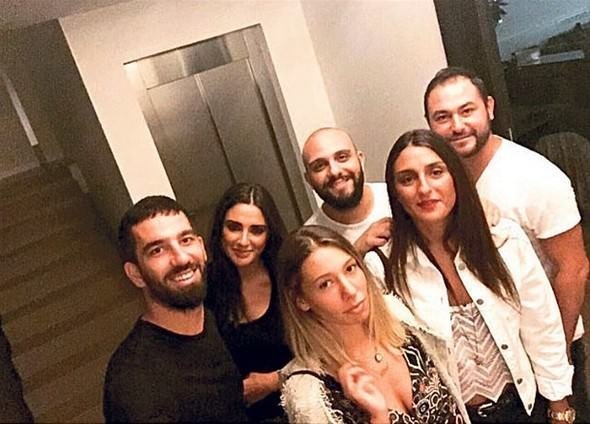 Aslıhan Doğan’dan Arda Turan’a barış mesajı