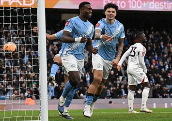 M. City FA Cup'ta turladı!