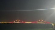 Çanakkale Köprüsü sarı-kırmızı!
