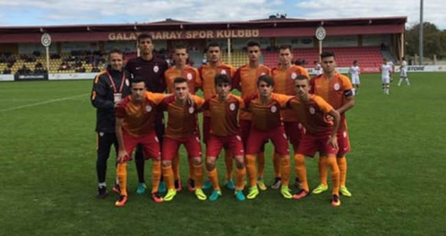 Galatasaray maçında olay!