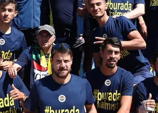Fenerbahçe Kürek Takımı'ndan Galatasaray'a 'Nerede Kalmıştık?' göndermesi