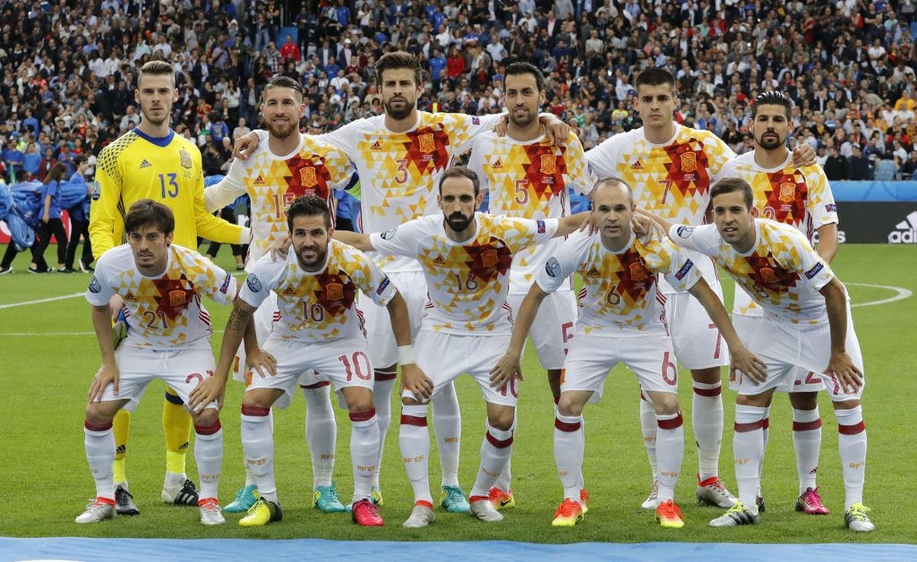 FIFA sıralamasında Türkiye geriye düştü!