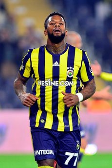 Fenerbahçe, Lens ile kazanıyor