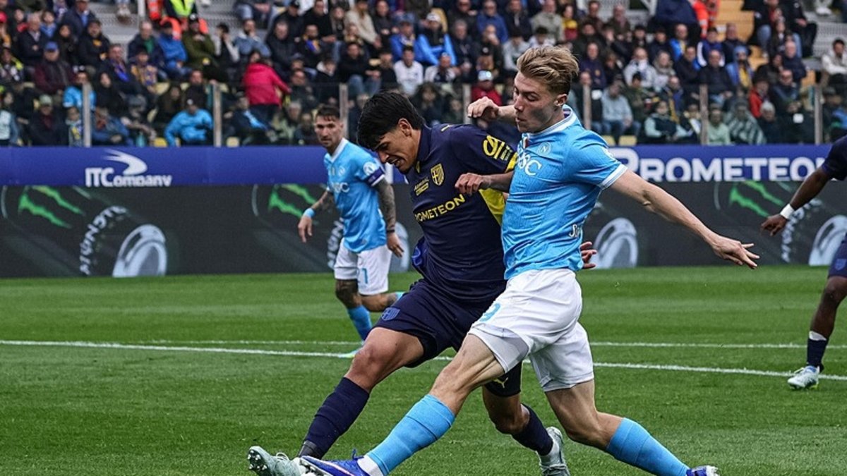 Napoli ile Parma berabere kaldı!