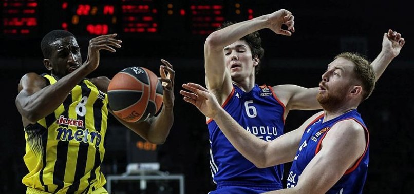 Anadolu Efes Fenerbahce Yi Maglup Etti Aspor