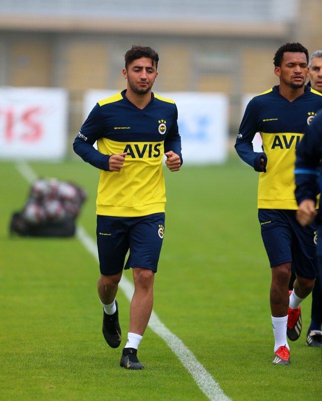 Fenerbahçe’de ayrılık resmen açıklandı!