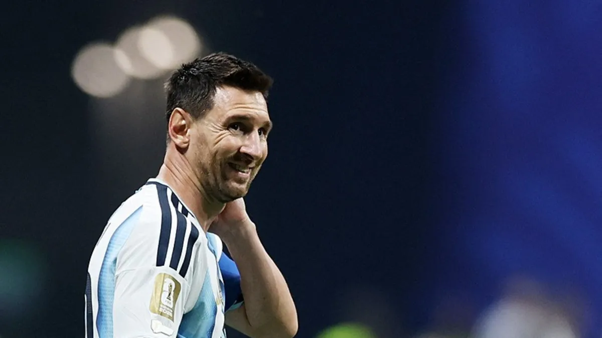 Arjantin'de Lionel Messi penaltıyı gole çeviremedi!