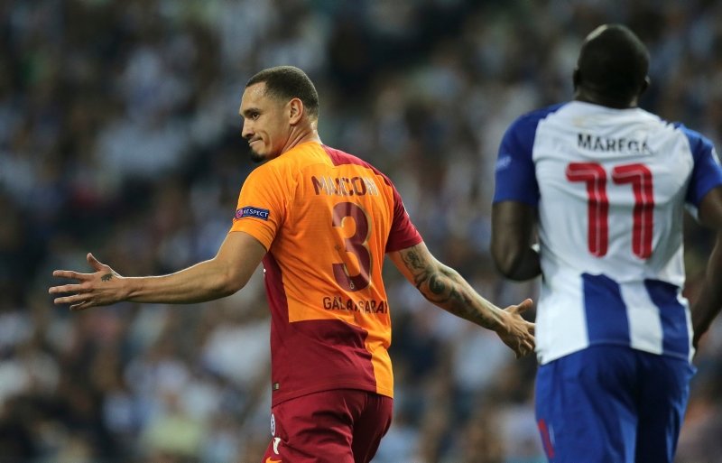 Galatasaray’a transferde kötü haber!