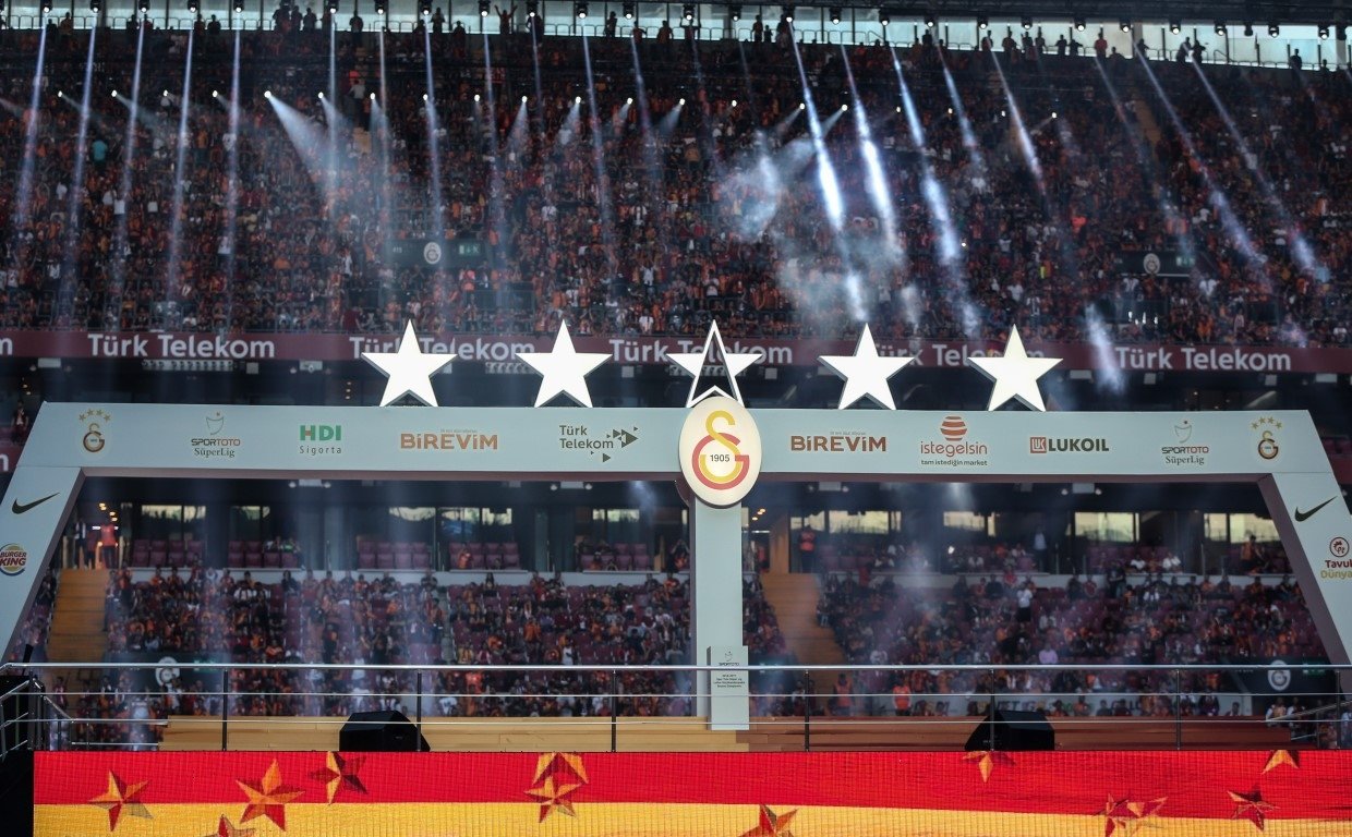 Galatasaray’ın şampiyonluk kutlamasında 5. yıldız detayı