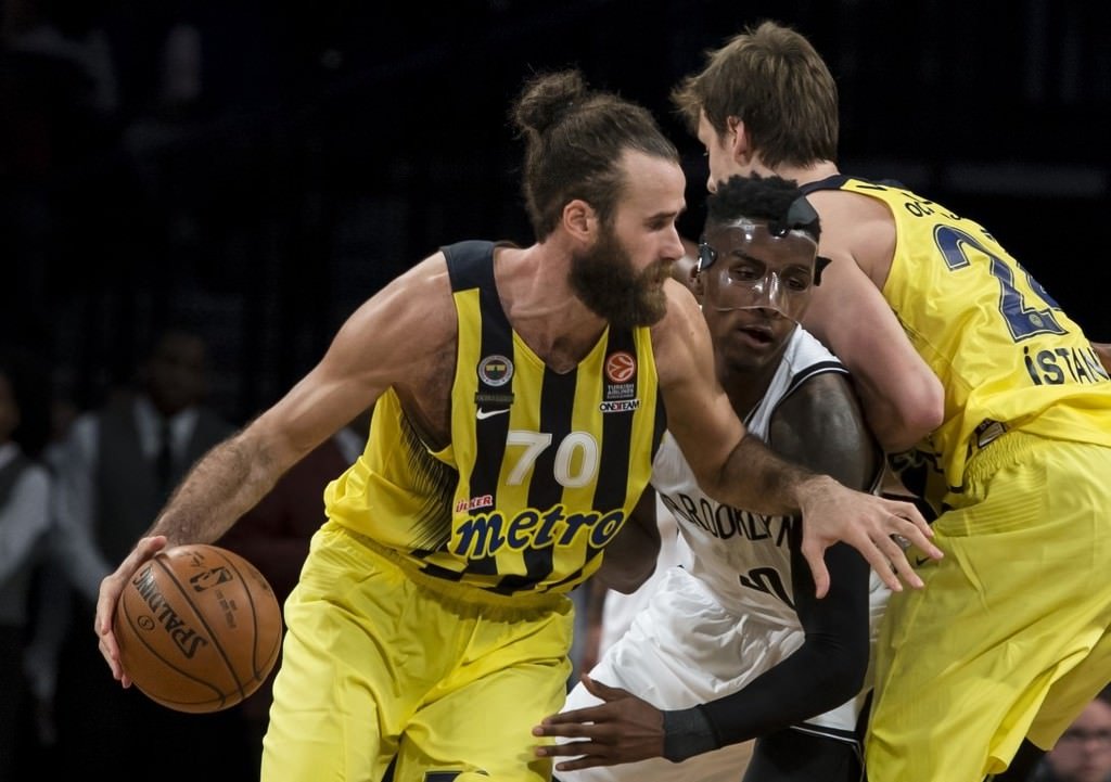 Fenerbahçe’den tarihi zafer