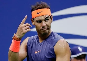 Nadal, Çin'deki turnuvalardan çekildi