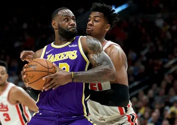 LeBron tarihe geçti