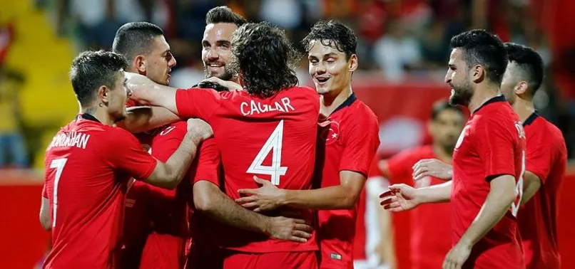 A Milli Futbol Takımı Antalya'dan ayrıldı