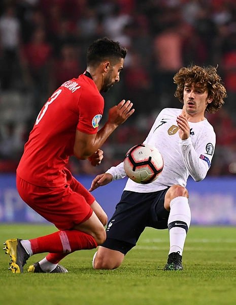 Şenol Güneş İzlanda maçı 11’ini belirledi!