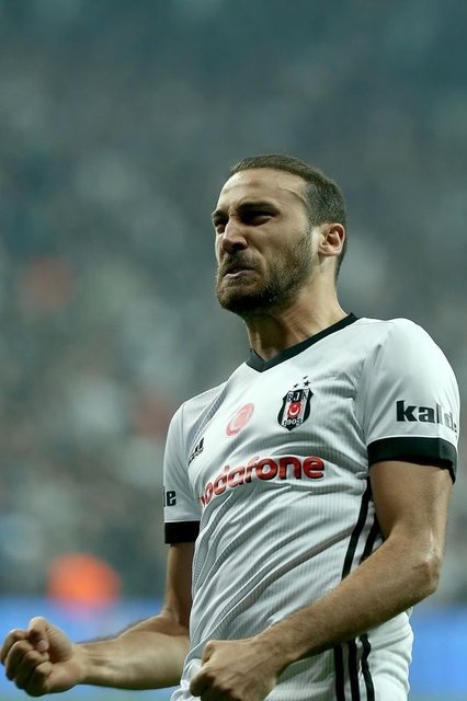 13 takım Cenk Tosun’un peşinde