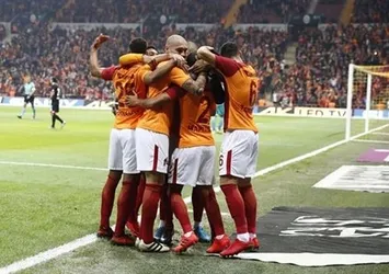 Sneijder-Bruma bağımlılığı bitti!