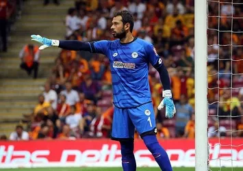 1 numaraya Serkan Kırıntılı