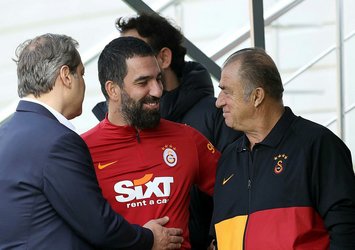 G.Saray'da Lokomotiv hazırlıkları sürdü! Elmas ve Terim...