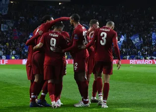Liverpool zorlanmadan yarı finalde