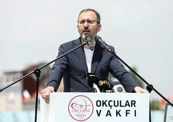 Bakan Kasapoğlu'dan milli haltercilere tebrik