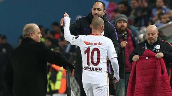 Wesley Sneijder çıldırttı