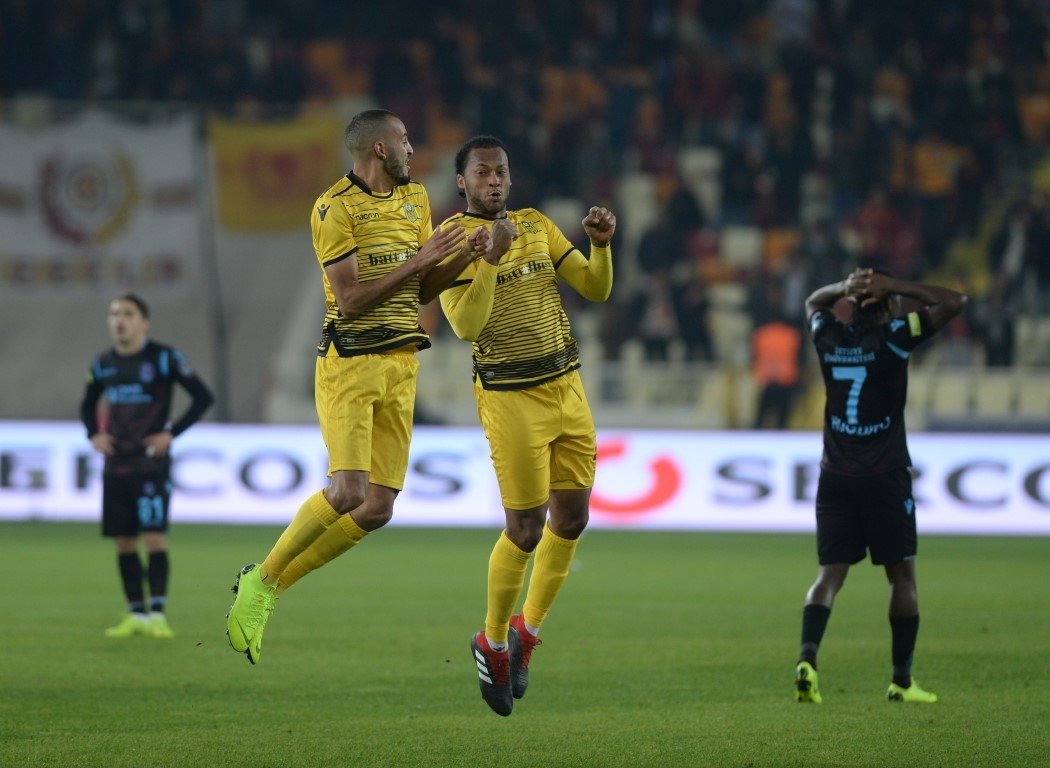 5-0’lık yenilgi hüngür hüngür ağlattı