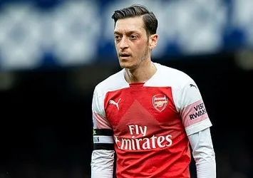 Mesut Özil'den cuma paylaşımı