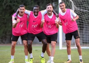 Galatasaray'da gözler Antalyaspor'a çevrildi