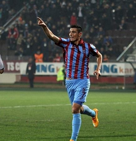 Bir maçtan fazlası