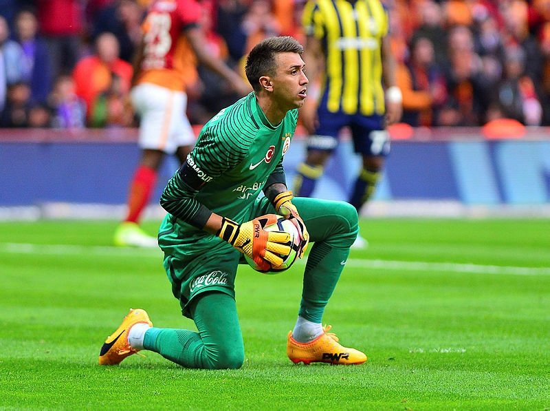 Yine bir numara Fernando Muslera