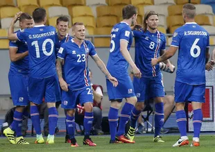 İzlanda, Malta'yı 2 golle geçti