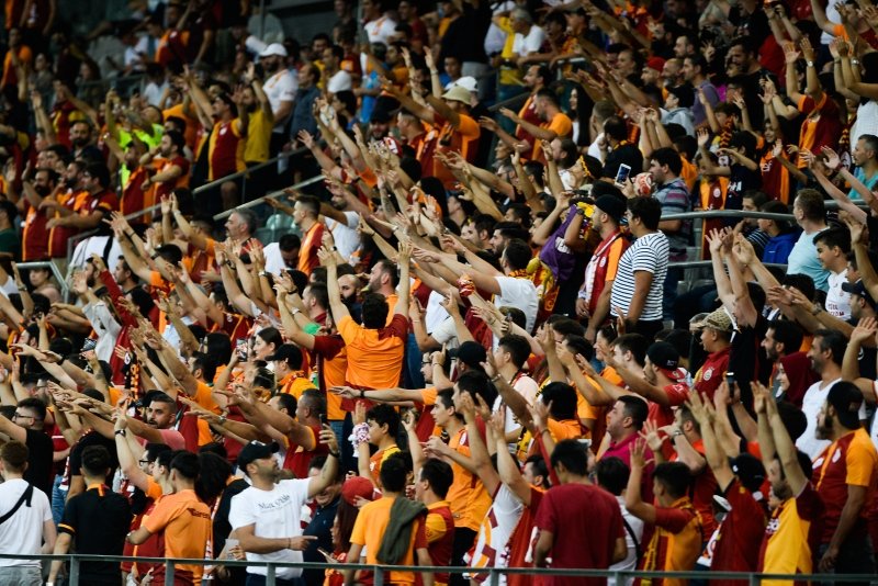 Galatasaray Augsburg maçından kareler!