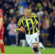 Alex de Souza’dan derbi paylaşımı!