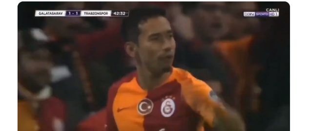 Nagatomo'dan hakeme Åok küfür!